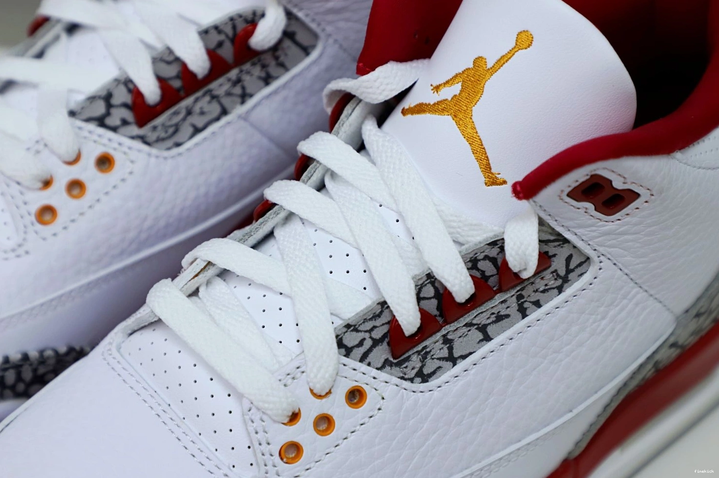 Jordan Red(CT8532-126）  3 Cardinal Retro Air 1230